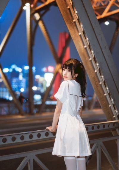 亚裔大战黑人老外AV3p_午夜伦不卡高清在线观看