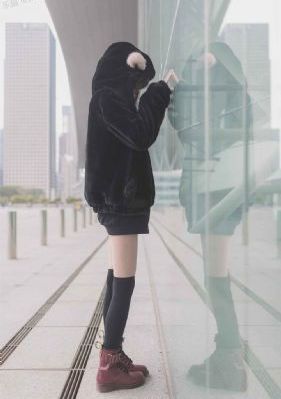 五月婷婷老师_BD国语高清电影在线