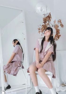 免费黃色三級_完整版BD高清中字