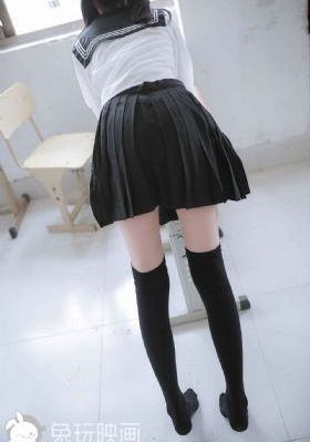 亚洲第一黄色视频_在线手机观看